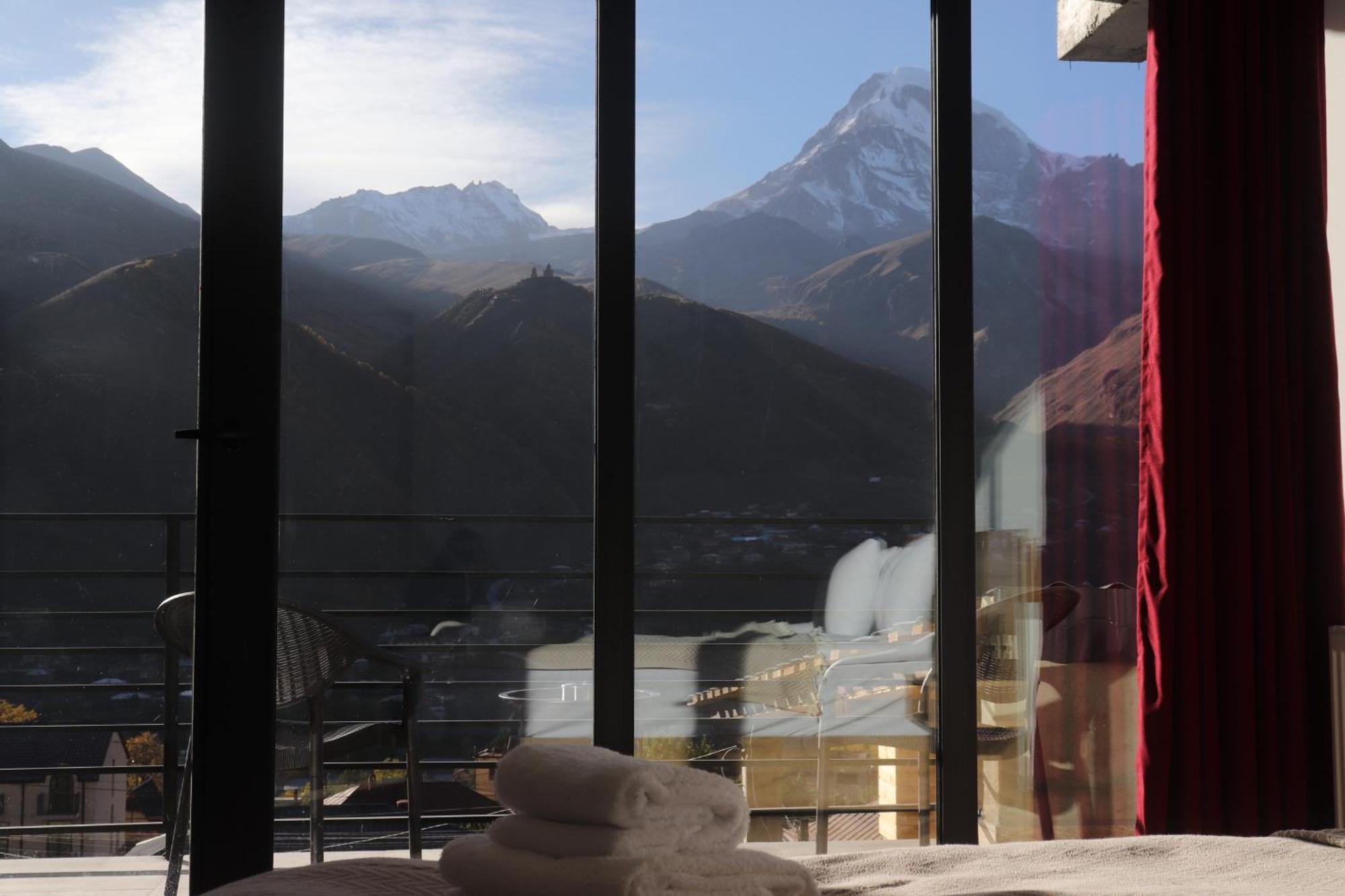 Rooftop Kazbegi Экстерьер фото